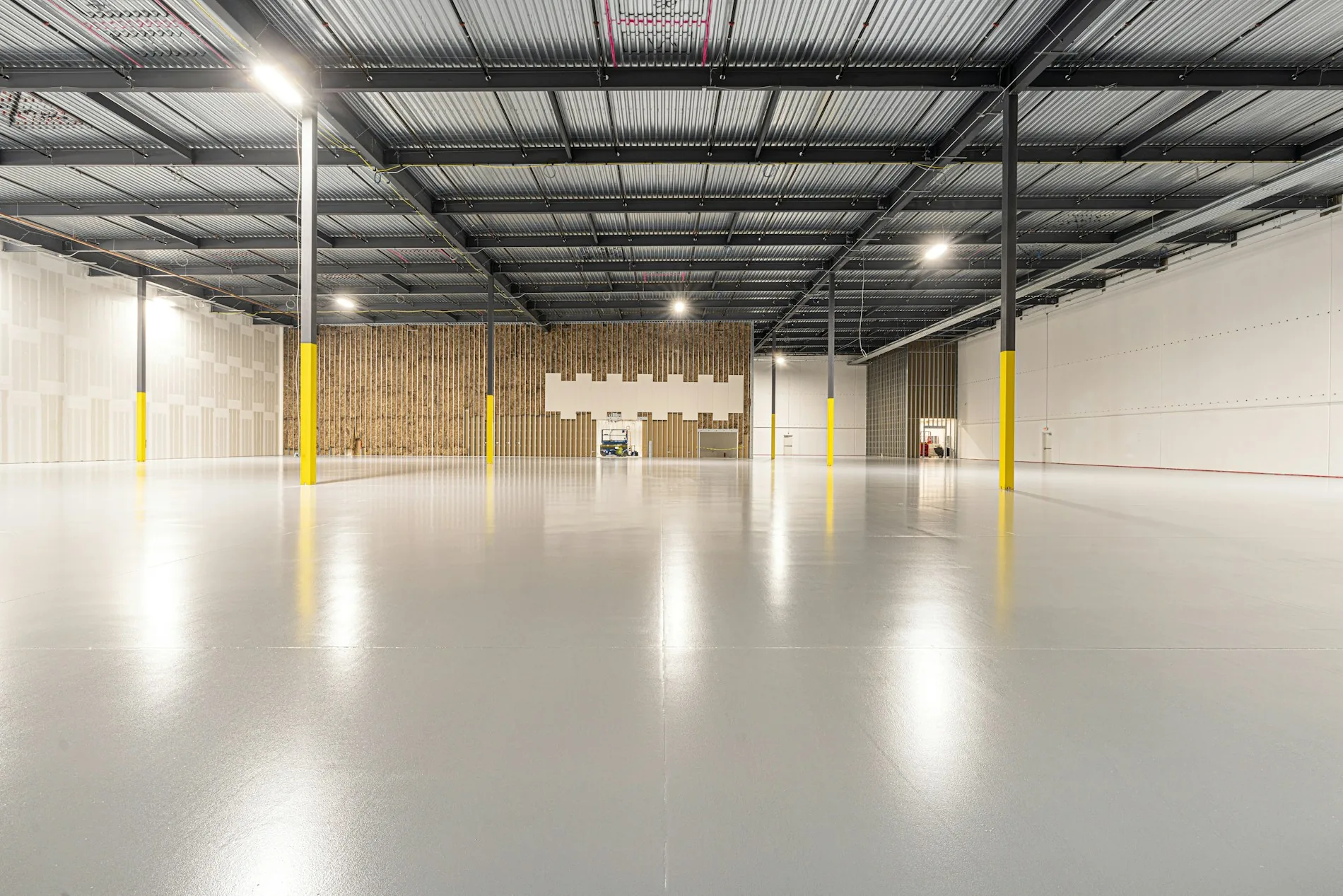 Photograph representing Warehouse & Office Cleaning